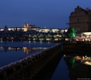 Noční Praha - Hradčany a Karlův most | fotografie